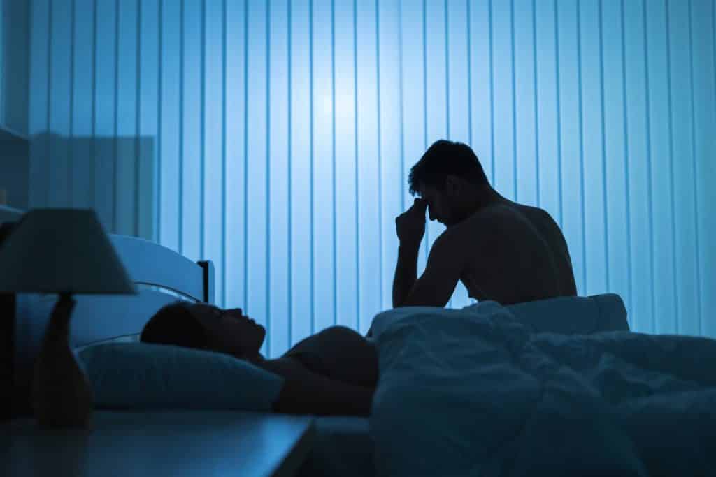 homme qui ne dort pas