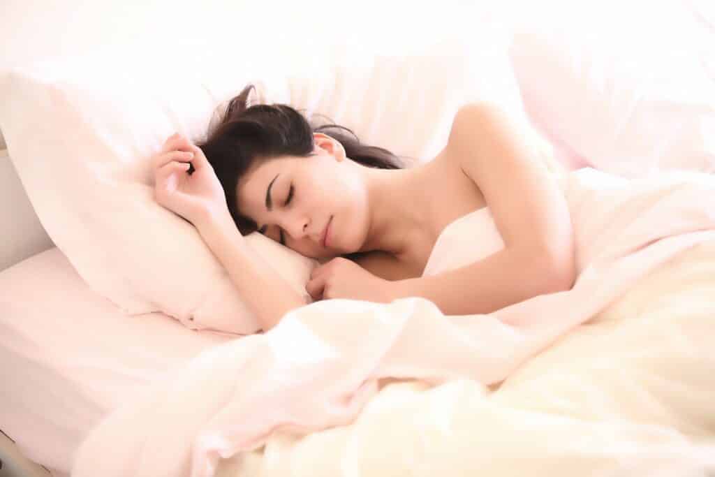 Quelle différence entre satin de coton et percale de coton?