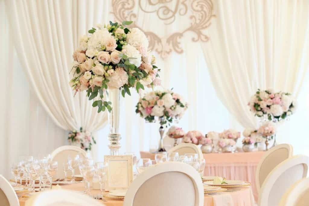 Mariage : les plus belles idées de décoration lumineuse